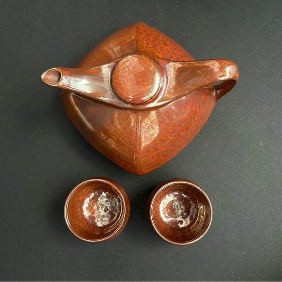 Vintage Mid-Century Modern Ceramic Rust Brown Teapot Set with Two Cups - Picture 3 of 16